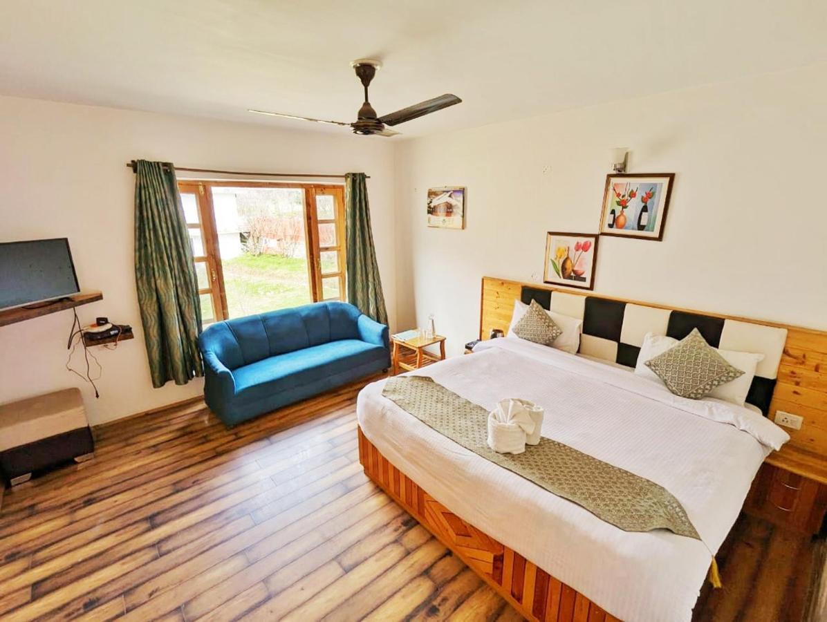 Harippur Cottages And - Resort