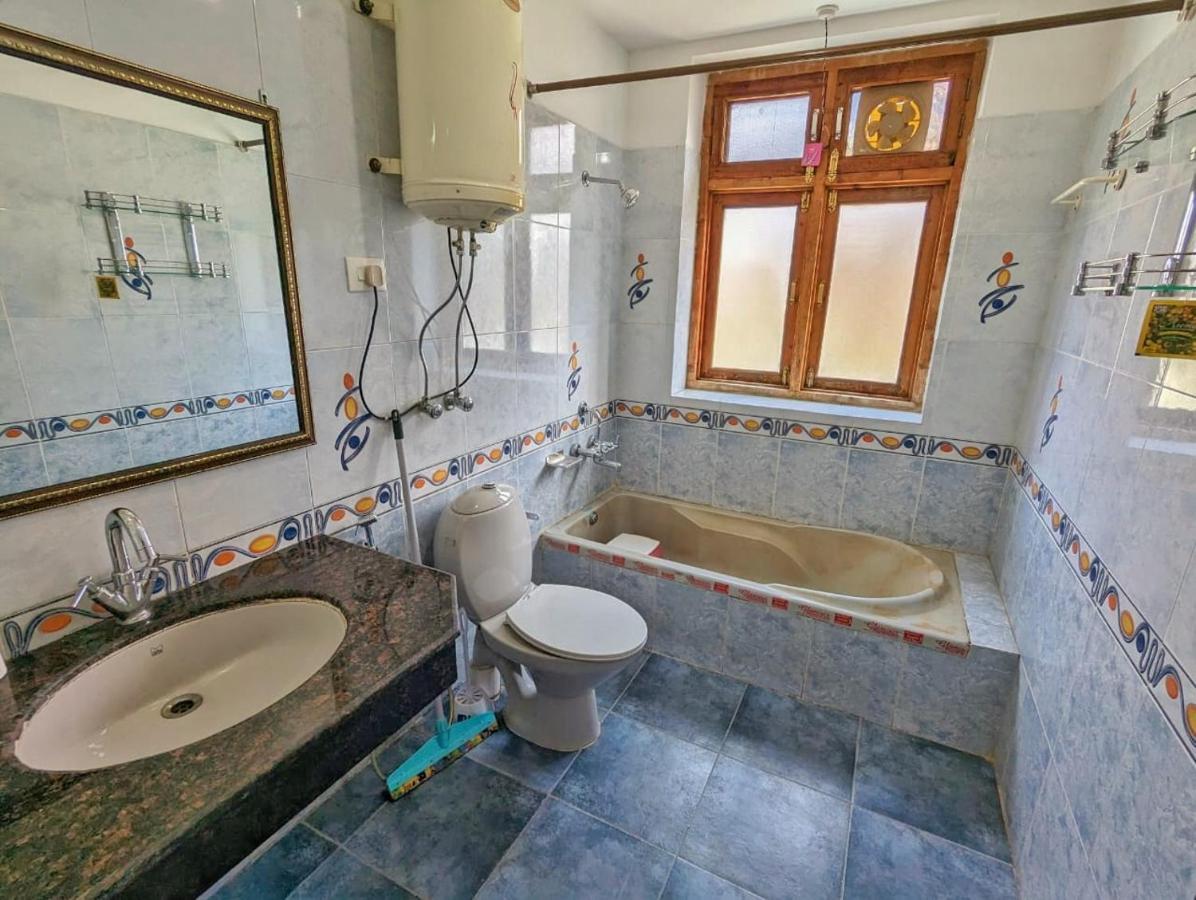 Harippur Cottages And - Resort *